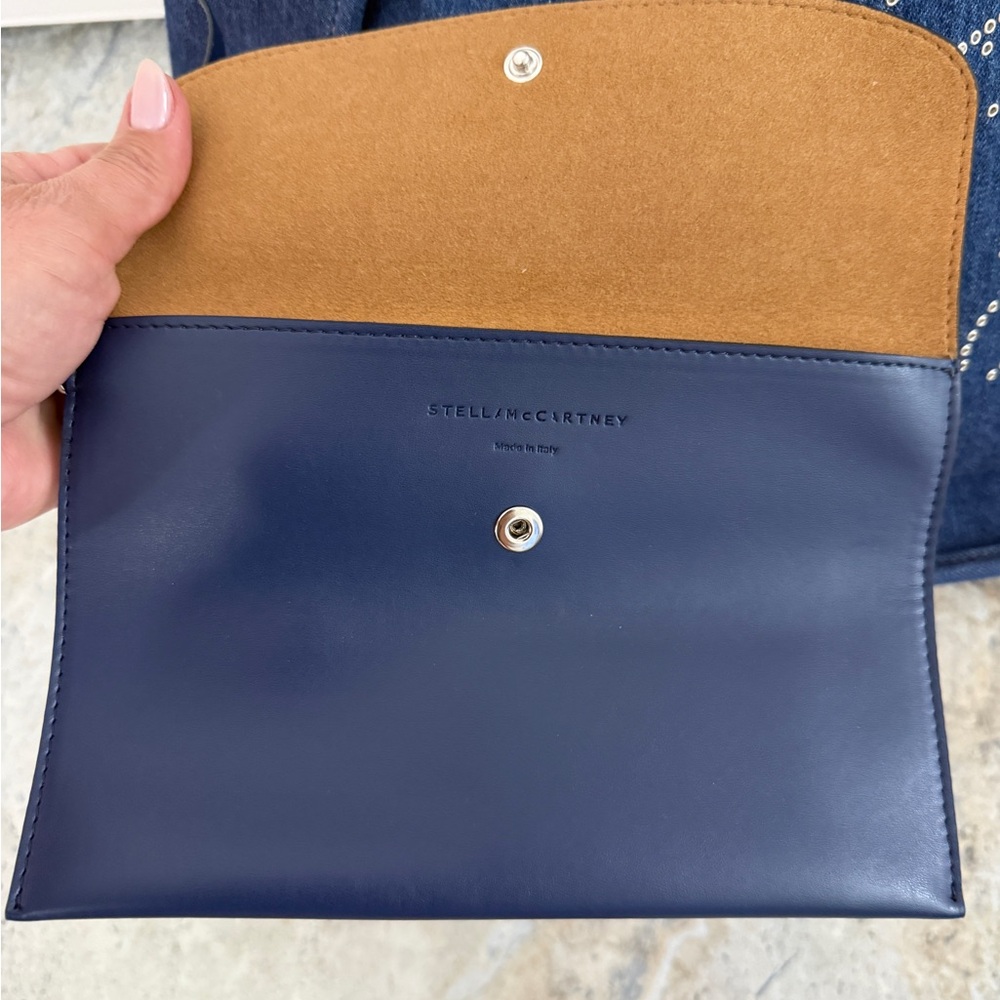 ๐ Authentic Stella McCartney Indigo Denim ๐ Tote with Pouch - Picture 3 of 6